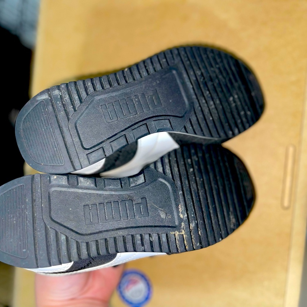 Puma Velcro Toddler size 13C